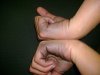 2hands_rebro.JPG